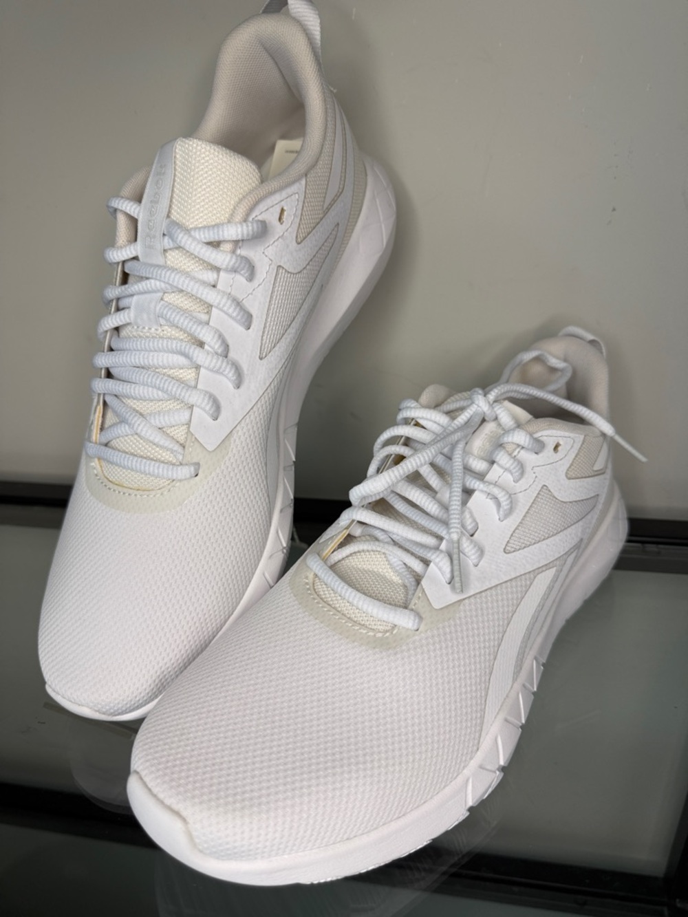 Reebok NWT Walk Ultra 7 DMX Max 9 1/2 MEN